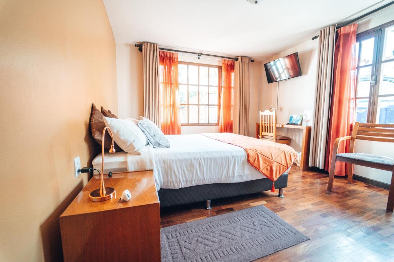 Hotel Boutique La Casa De Margarita コチャバンバ エクステリア 写真